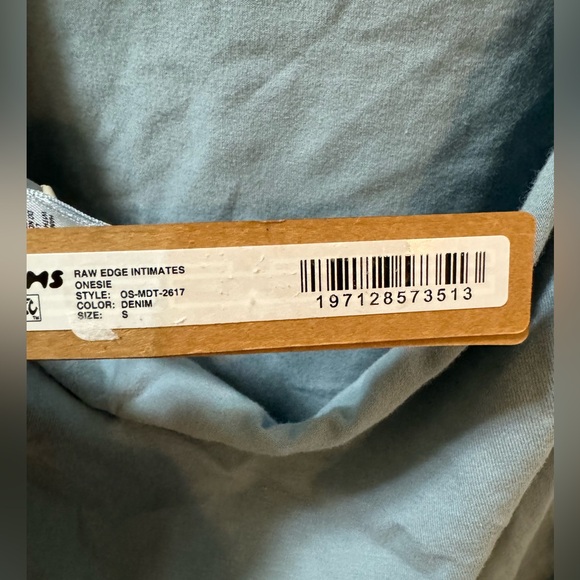SKIMS RAW EDGE ONESIE SIZE S - Picture 8 of 8